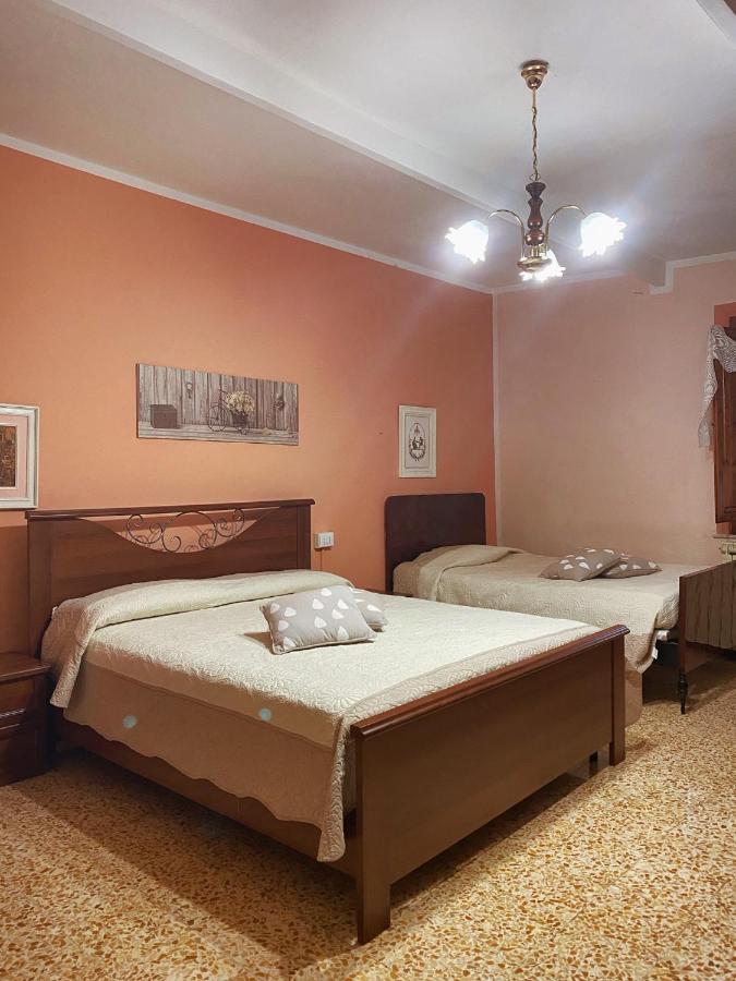 Villa La Casa dei Nonni Chianni Esterno foto